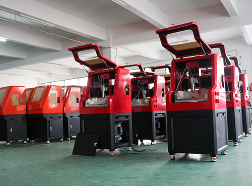 雕刻機工廠車間